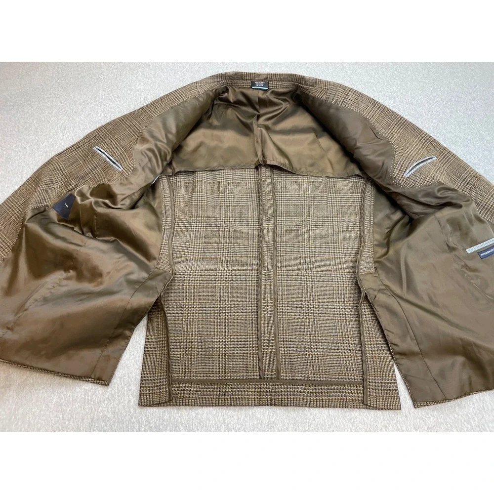 Tommy Hilfiger Blazer‎ Mens 46R Plaid 100% Wool 2-Button Single Breast Elbow Pad